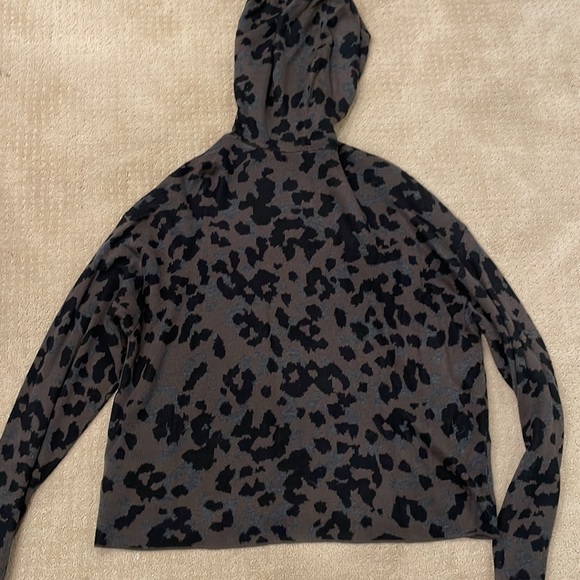 Anthropologie Cheetah Hooded Sweater - Picture 6 of 6